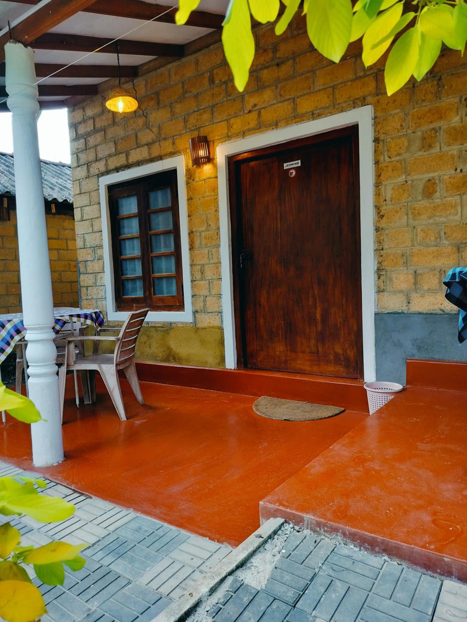 Nancy Guest Hotel Mirissa Luaran gambar