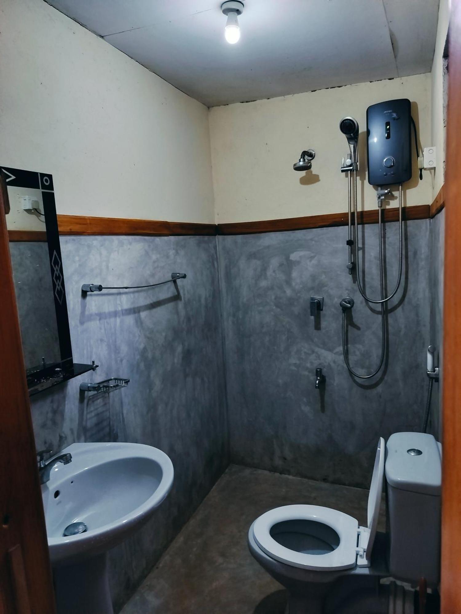 Nancy Guest Hotel Mirissa Luaran gambar