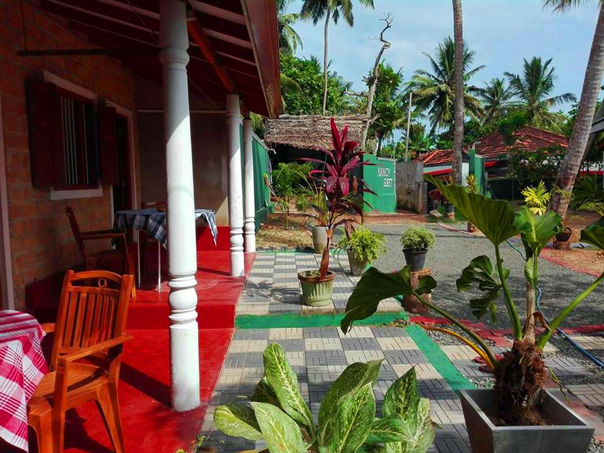 Nancy Guest Hotel Mirissa Luaran gambar